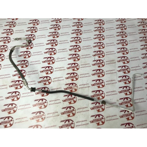 Трубка кондиціонера Kia Sorento 2.5CRDI 2002-2009 977613E000